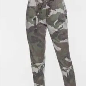 NWT Pam & Gela Cam Sash Belt Pant